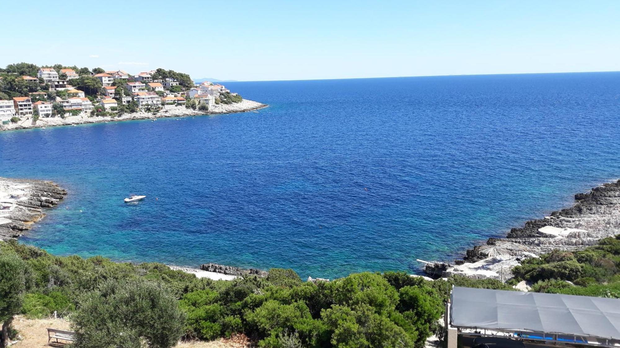 Apartmani Marelic - Sun Beach Zavalatica Quarto foto