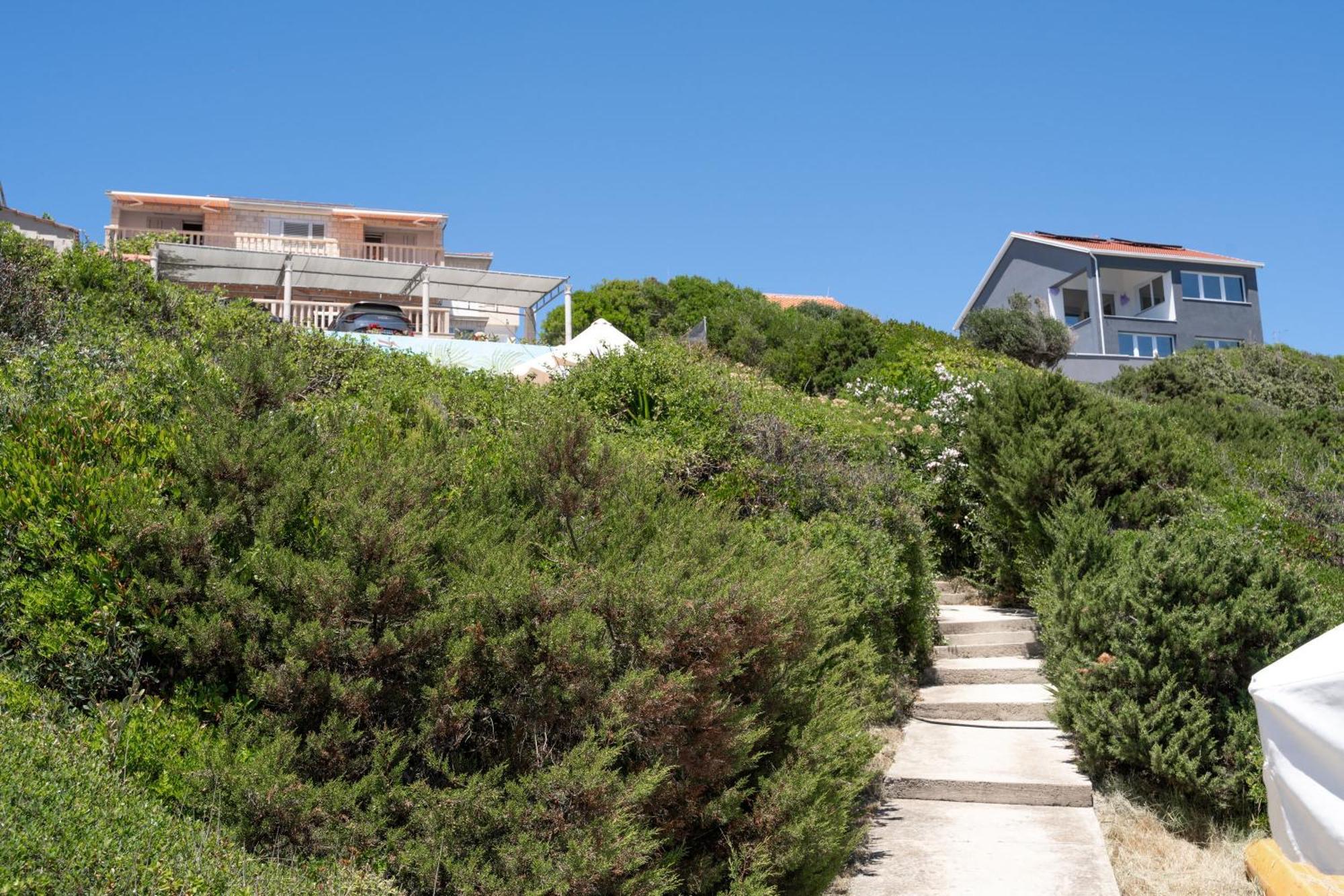 Apartmani Marelic - Sun Beach Zavalatica Exterior foto
